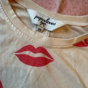 Lipstick Kiss Love Lips with Back Slit Shirt